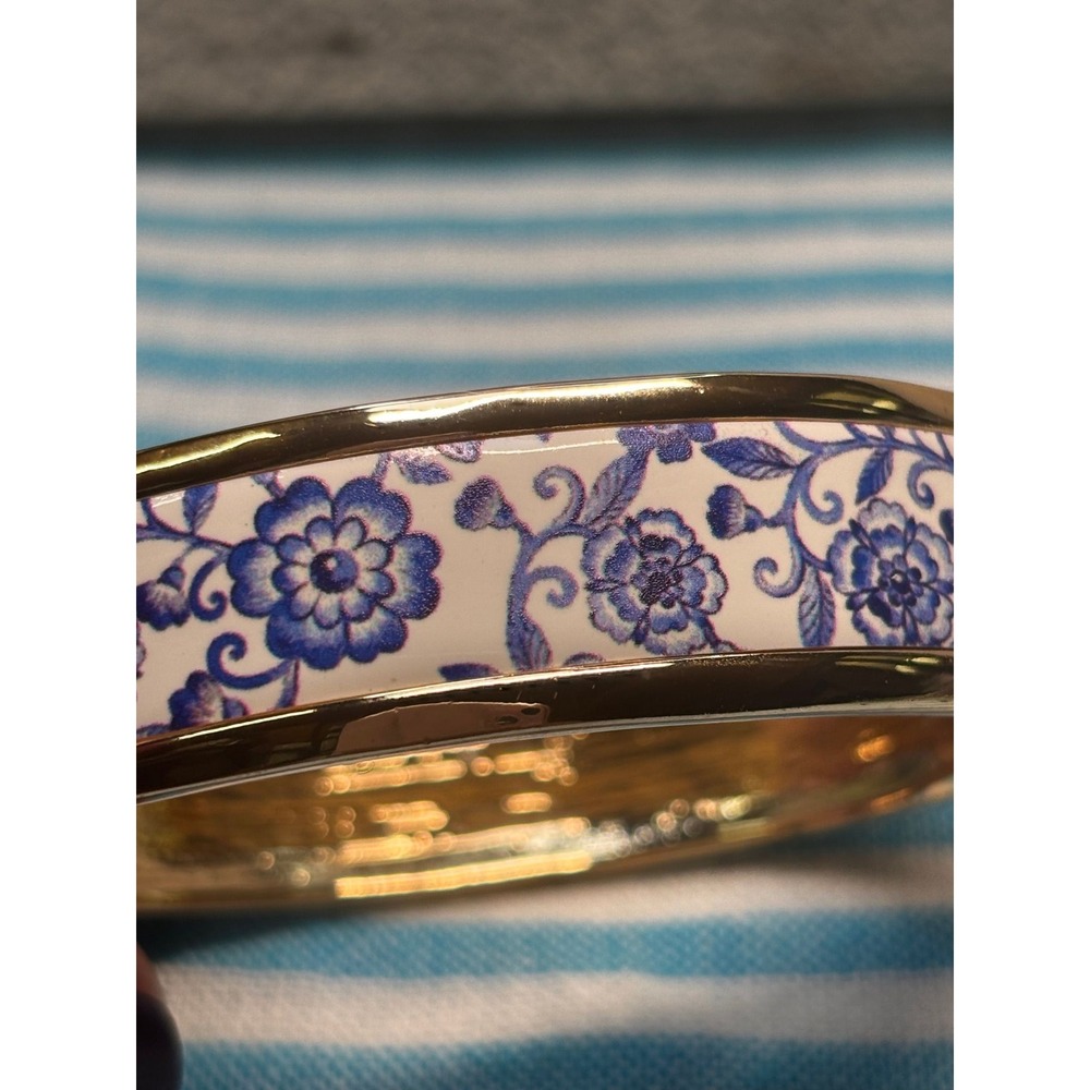 #22. Blue & White Floral Enamel Hinged Gold-tone Bangle